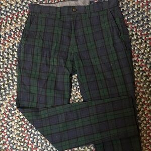 Vineyard Vines Plaid Chinos in Green and Blue